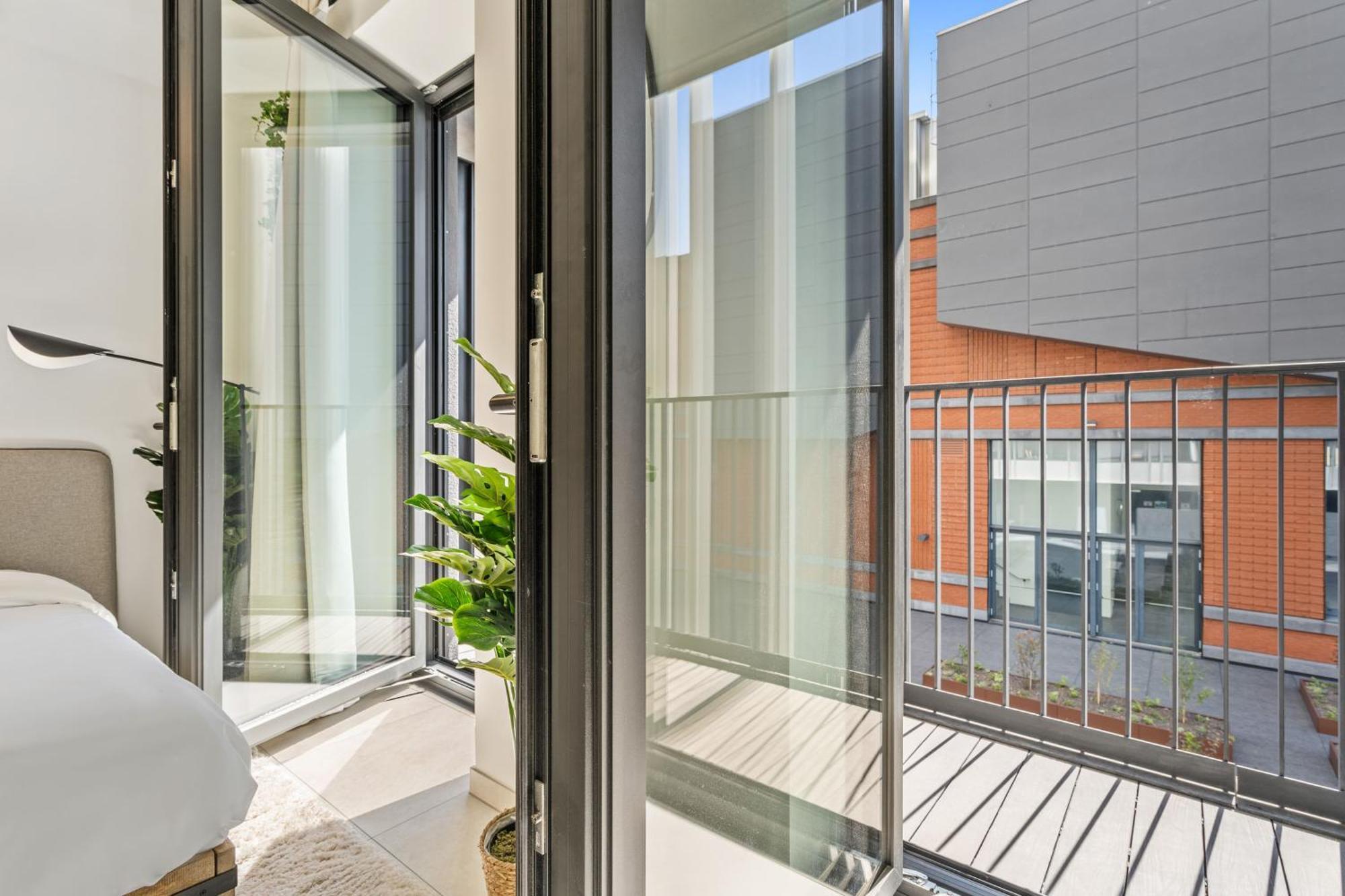 Classy Studio Next To Belval Shopping Plaza エシュ＝シュル＝アルゼット エクステリア 写真